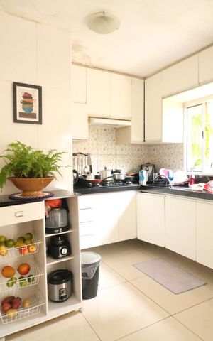 Casa à venda com 139m², 4 quartos e 1 vaga Casa à venda com 139m², 4 quartos e 1 vagaCozinha