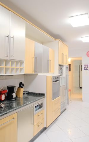 Casa à venda com 250m², 3 quartos e sem vagaCozinha