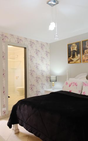 Casa à venda com 250m², 3 quartos e sem vagaSuíte