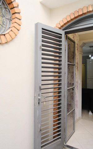 Casa à venda com 250m², 3 quartos e sem vagaVaranda da Suíte