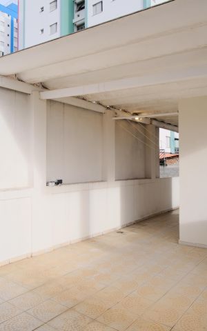 Casa à venda com 250m², 3 quartos e sem vagaTerraço