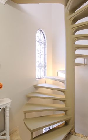 Casa à venda com 250m², 3 quartos e sem vagaHall dos quartos