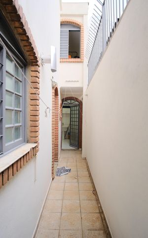 Casa à venda com 250m², 3 quartos e sem vagaQuintal