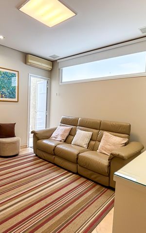 Casa à venda com 450m², 3 quartos e 5 vagas