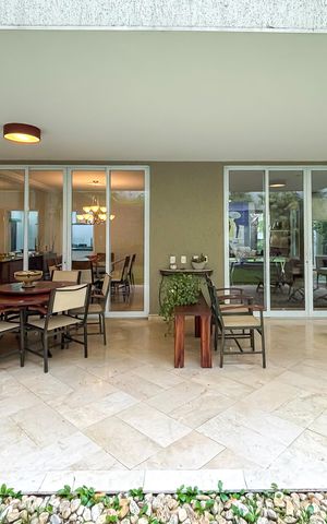 Casa à venda com 450m², 3 quartos e 5 vagas