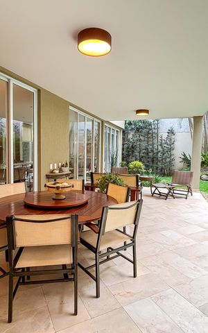 Casa à venda com 450m², 3 quartos e 5 vagas