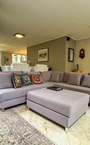 Casa à venda com 450m², 3 quartos e 5 vagas