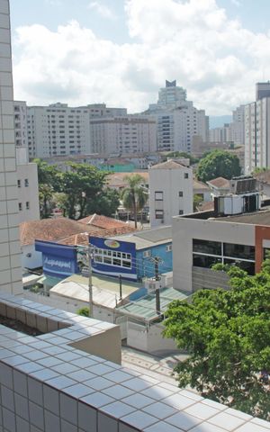 Apartamento para alugar com 200m², 3 quartos e 1 vaga Apartamento para alugar com 200m², 3 quartos e 1 vagaVaranda da Suite