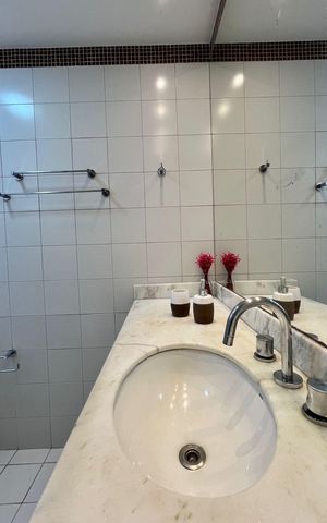 Apartamento para alugar com 112m², 3 quartos e 2 vagasBanheiro da Suíte 2