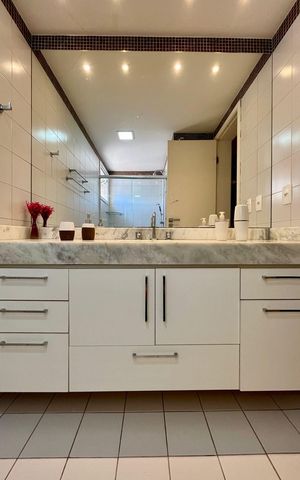 Apartamento para alugar com 112m², 3 quartos e 2 vagasBanheiro da Suíte 2