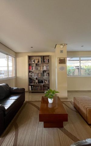Apartamento para alugar com 112m², 3 quartos e 2 vagasÁrea comum - Biblioteca 