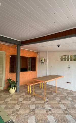 Casa para alugar com 130m², 2 quartos e 6 vagas