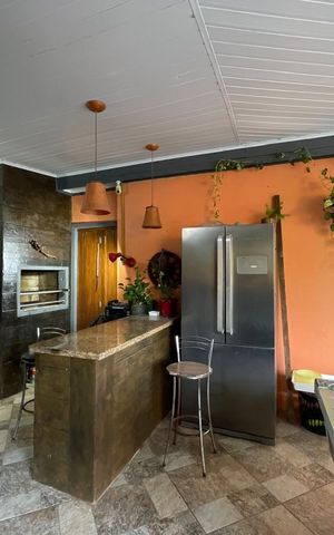 Casa para alugar com 130m², 2 quartos e 6 vagas