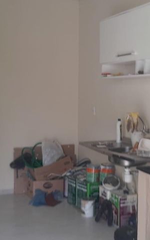 Casa à venda com 240m², 4 quartos e 4 vagas Casa à venda com 240m², 4 quartos e 4 vagasCozinha
