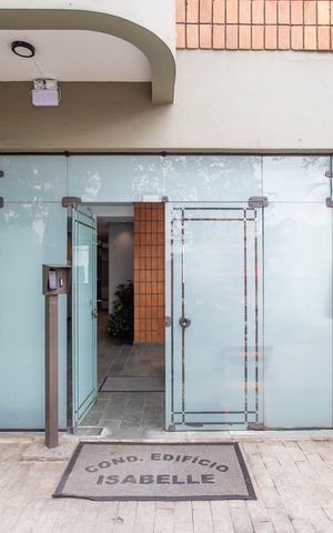 Apartamento para alugar com 28m², 1 quarto e 1 vaga Apartamento para alugar com 28m², 1 quarto e 1 vagaEntrada