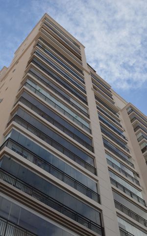 Apartamento à venda com 68m², 2 quartos e 1 vagaFachada