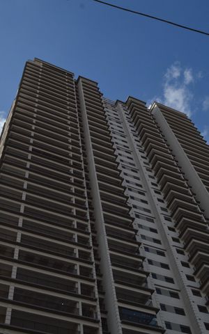 Apartamento à venda com 68m², 2 quartos e 1 vagaFachada