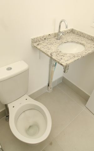 Apartamento à venda com 35m², 1 quarto e sem vagaBanheiro da Suíte