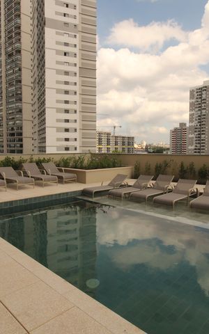 Apartamento à venda com 35m², 1 quarto e sem vagaÁrea comum - Piscina