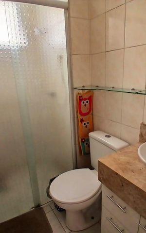 Apartamento à venda com 48m², 2 quartos e 1 vaga Apartamento à venda com 48m², 2 quartos e 1 vagaBanheiro