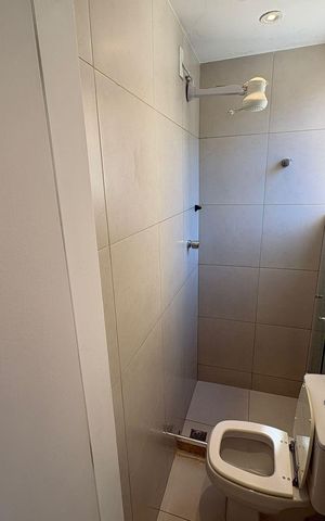Apartamento à venda com 130m², 2 quartos e 1 vaga Apartamento à venda com 130m², 2 quartos e 1 vagaBanheiro