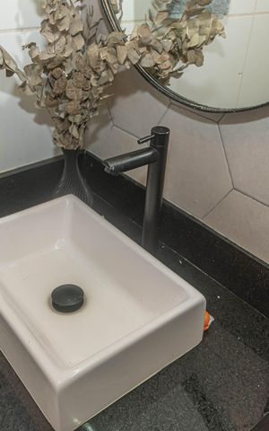 Apartamento à venda com 27m², 1 quarto e sem vaga Apartamento à venda com 27m², 1 quarto e sem vagaBanheiro