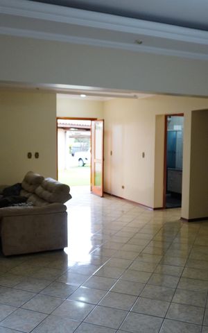 Casa de condomínio para alugar com 600m², 5 quartos e 6 vagasSala 