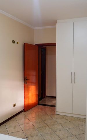 Casa de condomínio para alugar com 600m², 5 quartos e 6 vagasQuarto 2