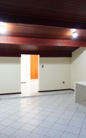 Casa de condomínio para alugar com 600m², 5 quartos e 6 vagasÁrea comum