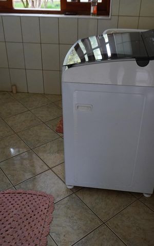 Casa de condomínio para alugar com 600m², 5 quartos e 6 vagasCozinha e Área de Serviço