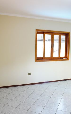 Casa de condomínio para alugar com 600m², 5 quartos e 6 vagasQuarto 3