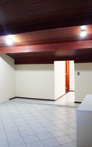 Casa de condomínio para alugar com 600m², 5 quartos e 6 vagasÁrea comum