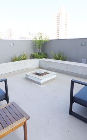 Apartamento à venda com 40m², 2 quartos e 1 vagaÁrea comum - Lareira