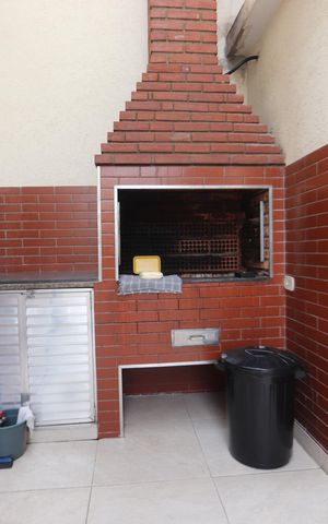 Casa à venda com 250m², 4 quartos e 4 vagasLazer