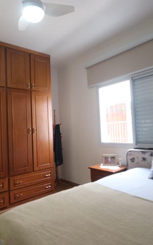 Casa à venda com 250m², 4 quartos e 4 vagasSuíte 2