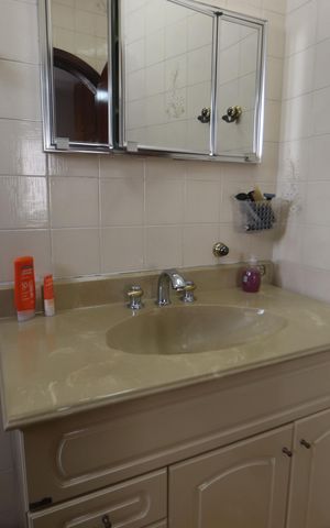 Casa à venda com 250m², 4 quartos e 4 vagasBanheiro da Suíte 2