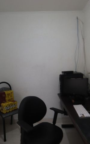 Casa à venda com 250m², 4 quartos e 4 vagasQuarto de Serviço