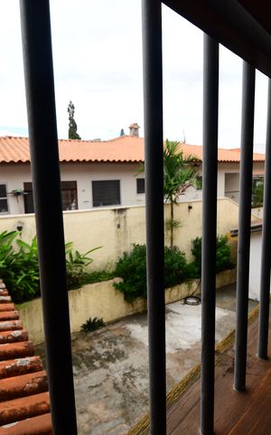 Casa para alugar com 290m², 5 quartos e 4 vagasQuarto 1 - Vista