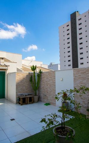 Apartamento à venda com 130m², 2 quartos e 2 vagas Apartamento à venda com 130m², 2 quartos e 2 vagasÁrea externa