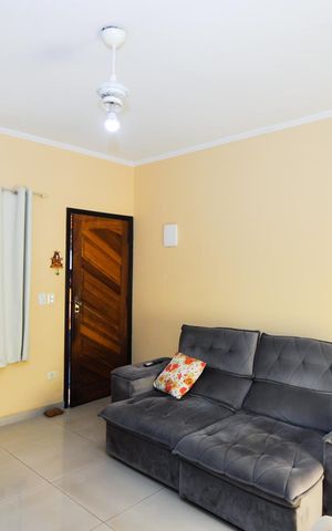 Casa à venda com 200m², 2 quartos e 7 vagasSala