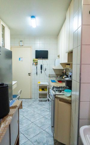 Apartamento à venda com 58m², 2 quartos e 1 vagaCozinha e Área de Serviço