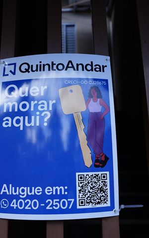 Casa à venda com 65m², 2 quartos e sem vaga