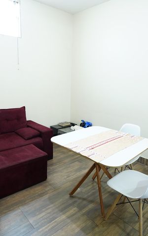 Casa à venda com 65m², 2 quartos e sem vaga