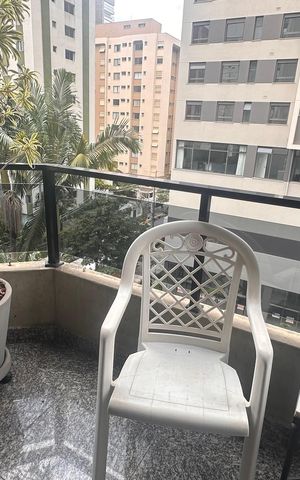 Apartamento à venda com 124m², 4 quartos e 2 vagas