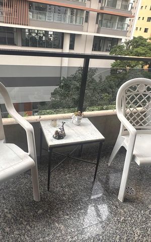Apartamento à venda com 124m², 4 quartos e 2 vagas