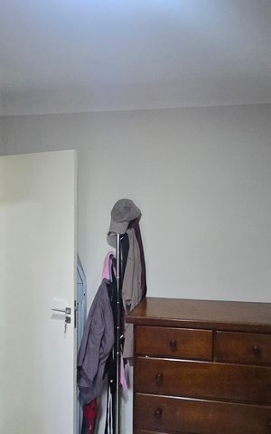 Casa de condomínio à venda com 250m², 3 quartos e 2 vagas