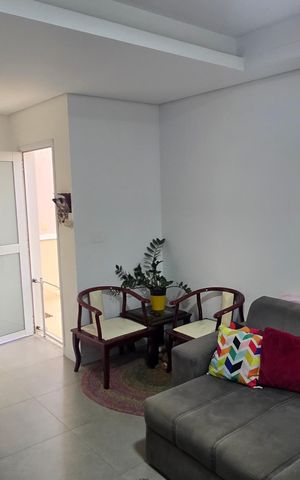 Casa de condomínio à venda com 250m², 3 quartos e 2 vagas