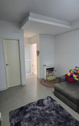 Casa de condomínio à venda com 250m², 3 quartos e 2 vagas