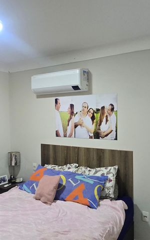 Casa de condomínio à venda com 250m², 3 quartos e 2 vagas