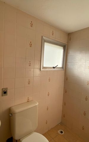 Apartamento para alugar com 60m², 3 quartos e sem vaga Apartamento para alugar com 60m², 3 quartos e sem vagaBanheiro